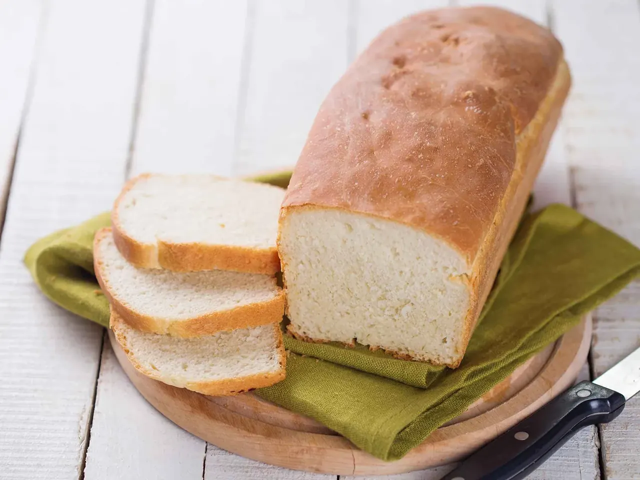 Gluteeniton valkoviinileipä