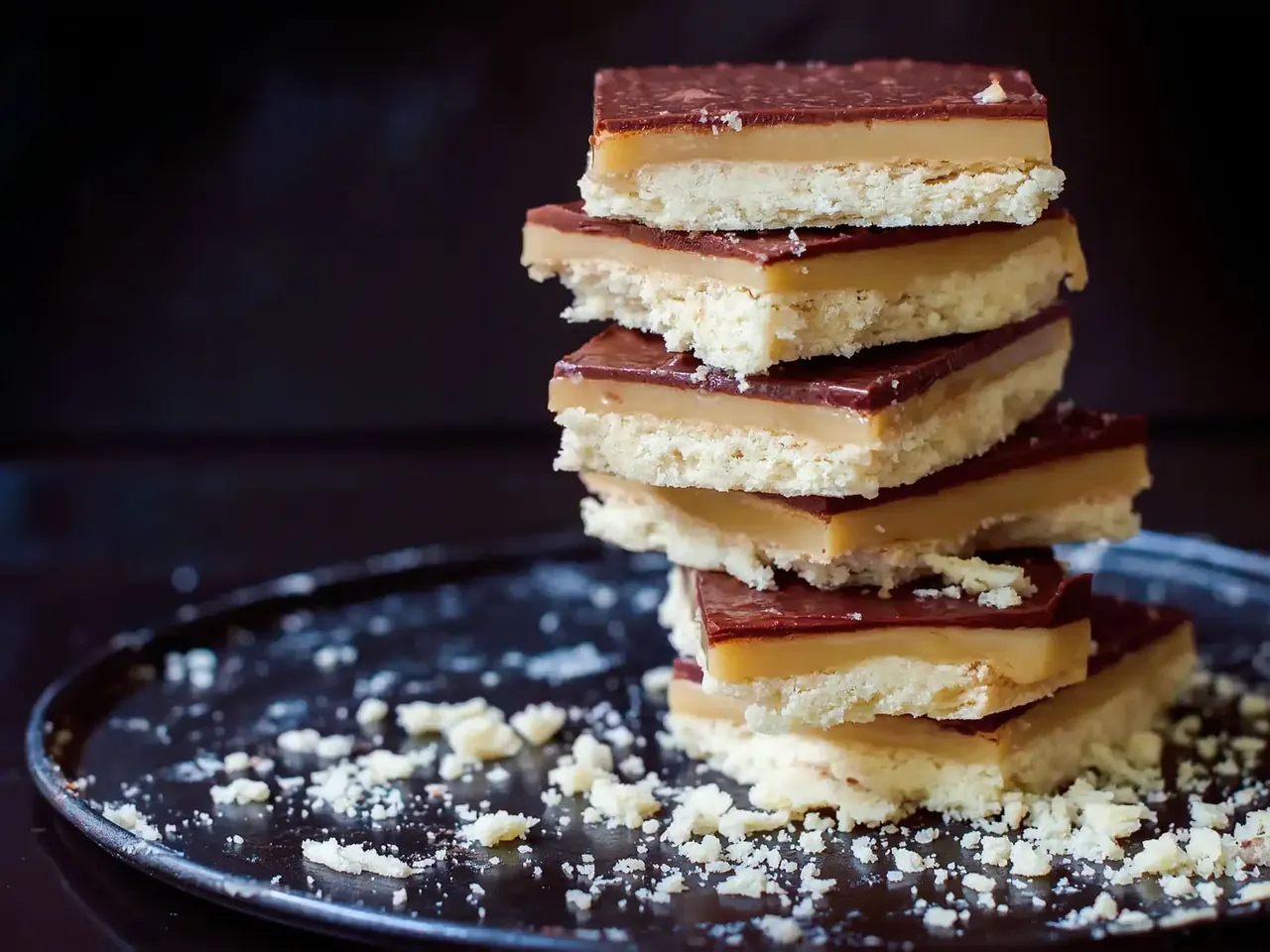 Helppo Caramel Slice