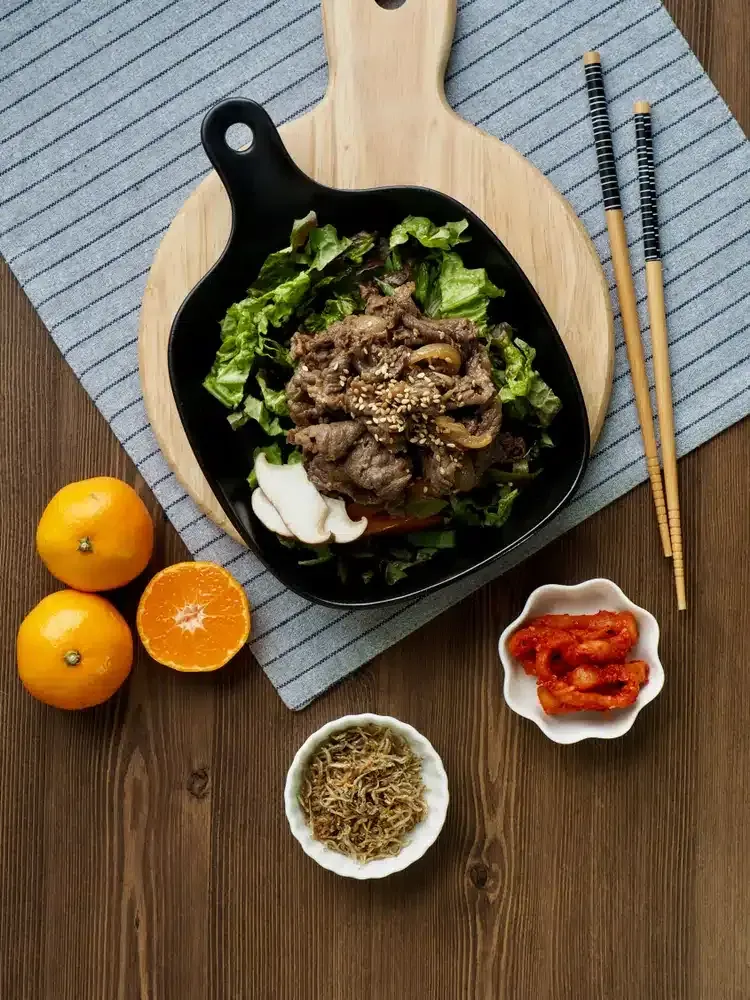 Mehukas bulgogi-nauta