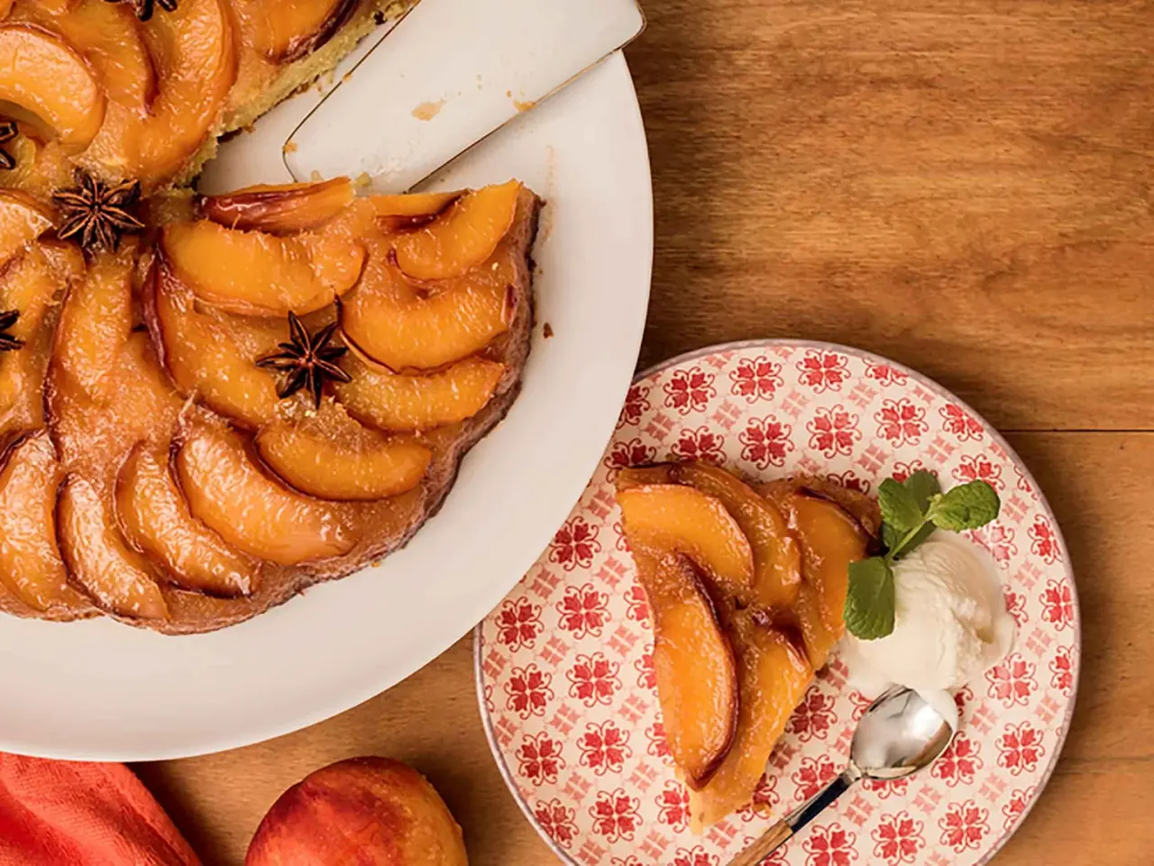 Nektariini tarte tatin