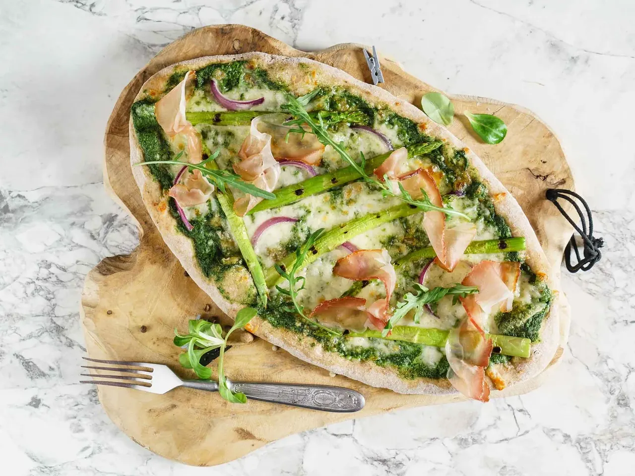 Parsa-prosciuttopizza