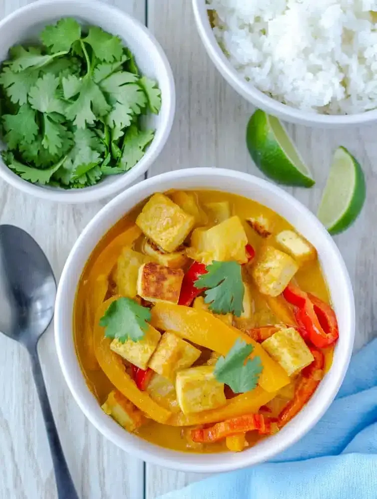 Ananascurry tofulla