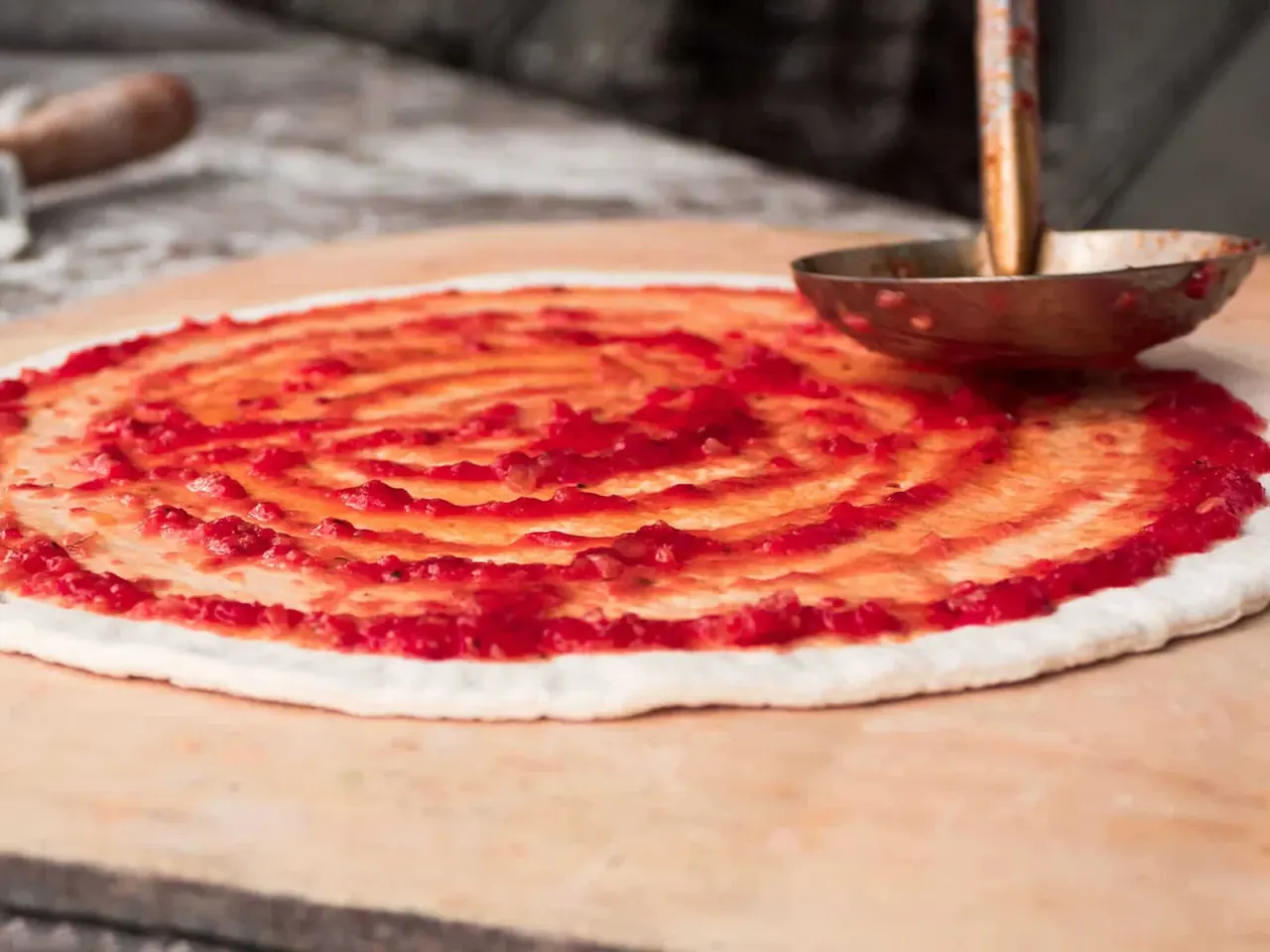 Pizzapohja & tomaattimurska