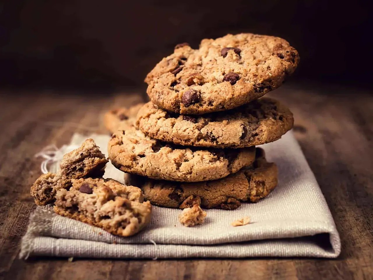 Suklaa-macadamia cookiet