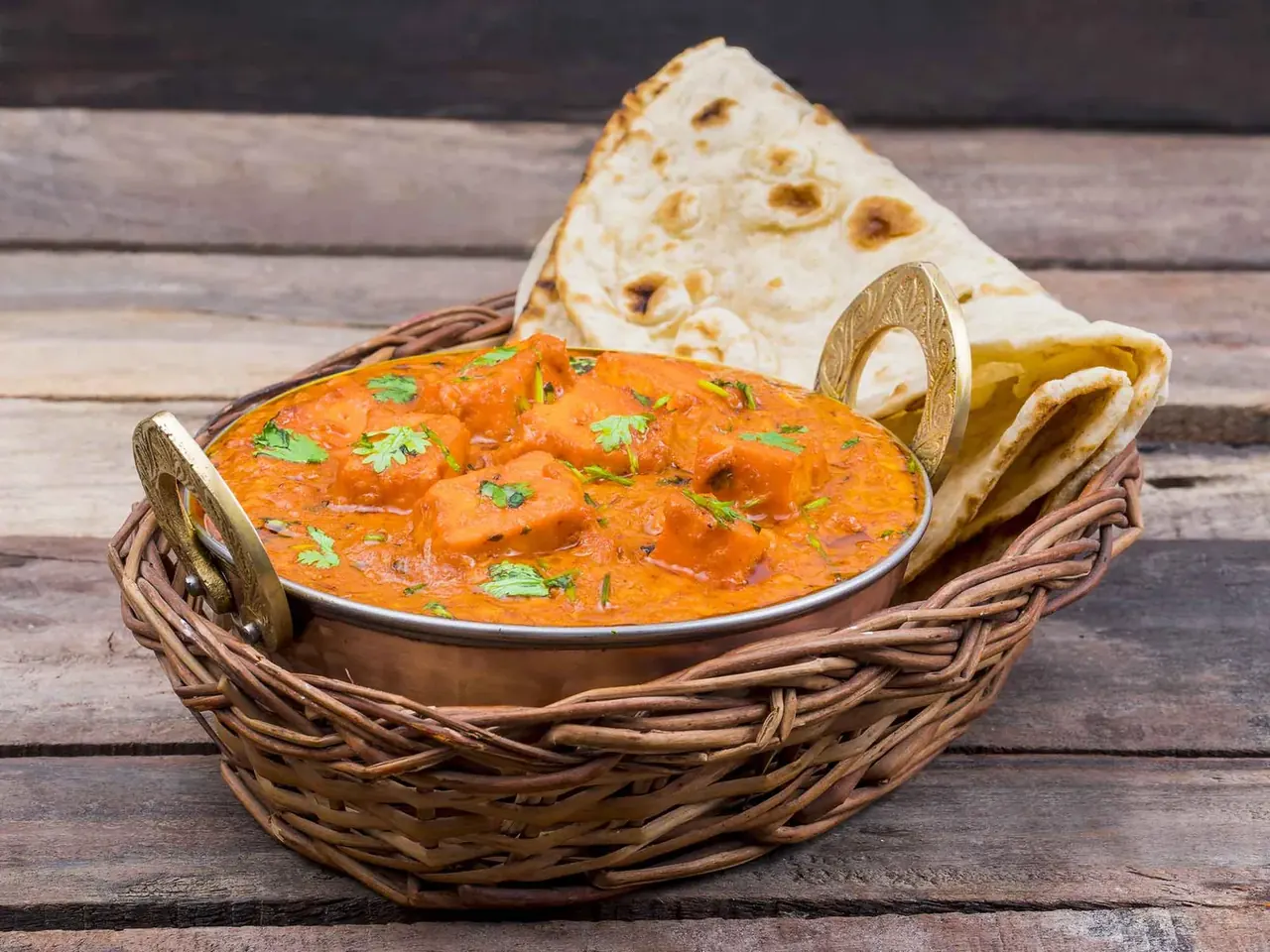 Vegaaninen Paneer kosel